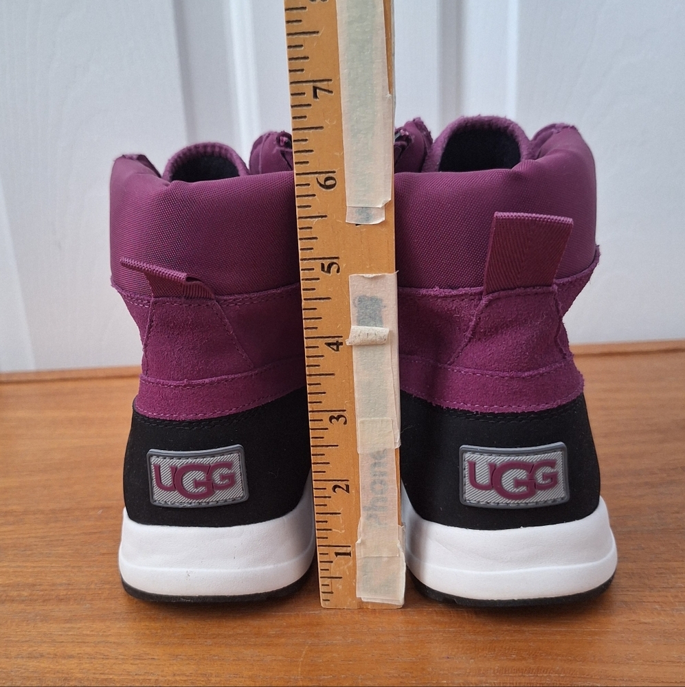 UGG Waterproof Sneaker Snow Boots Thinsulate Hi Top Hiking Kids Women EU 36 NEW - Picture 15 of 16